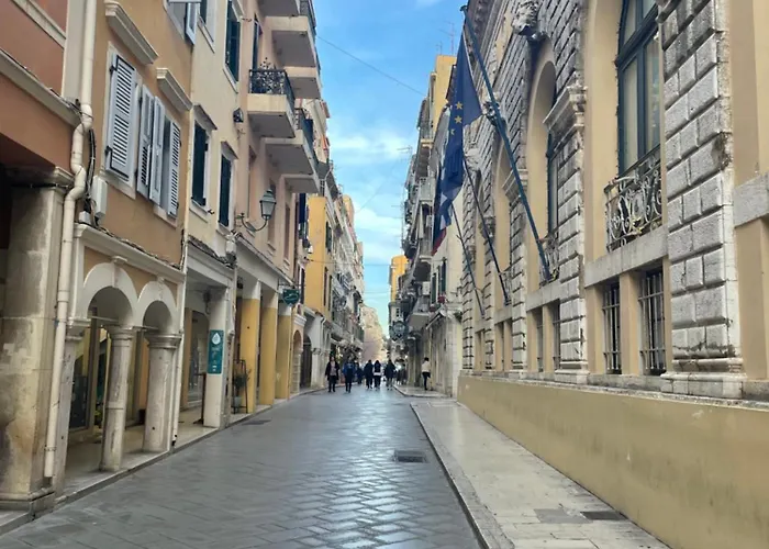 New Renovated Stylisch In Corfu Town *