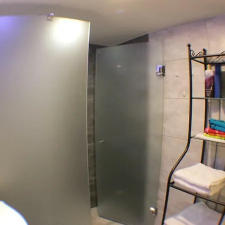 New Renovated Stylisch In Corfu Town *