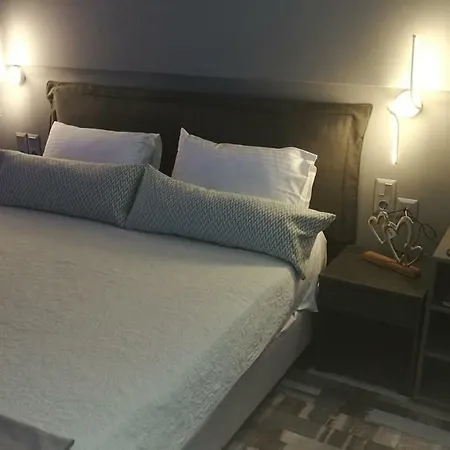 Modern Studio City - 5 Min Walk To Old Town Daire Korfu